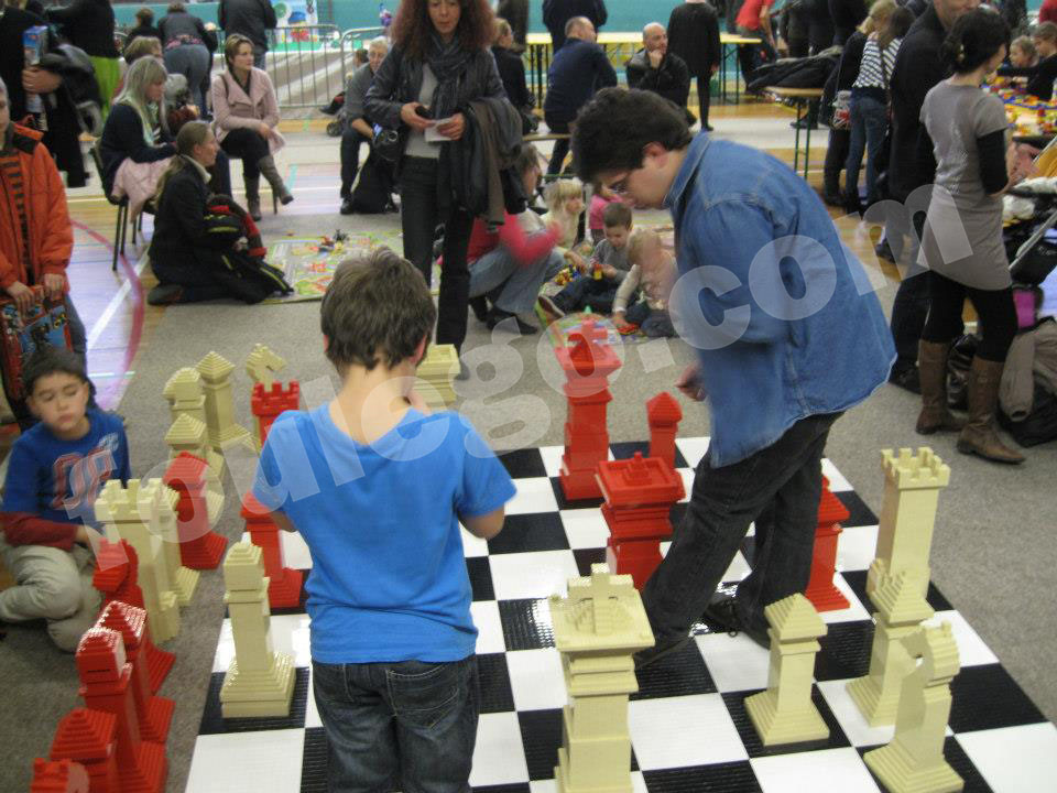 echiquier-chessboard-lego-foulego8